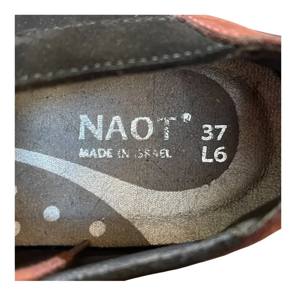 Naot Mary Jane Alisio Two Tone Lace Up Nubuck Suede Shoes. 37‎ / US 6-6.5